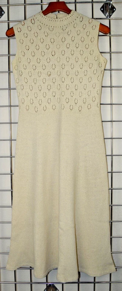 Vintage St John Knits Dress Sweater Set Size S/M 70s Creamy Beige Crocheted - Image 2 of 4