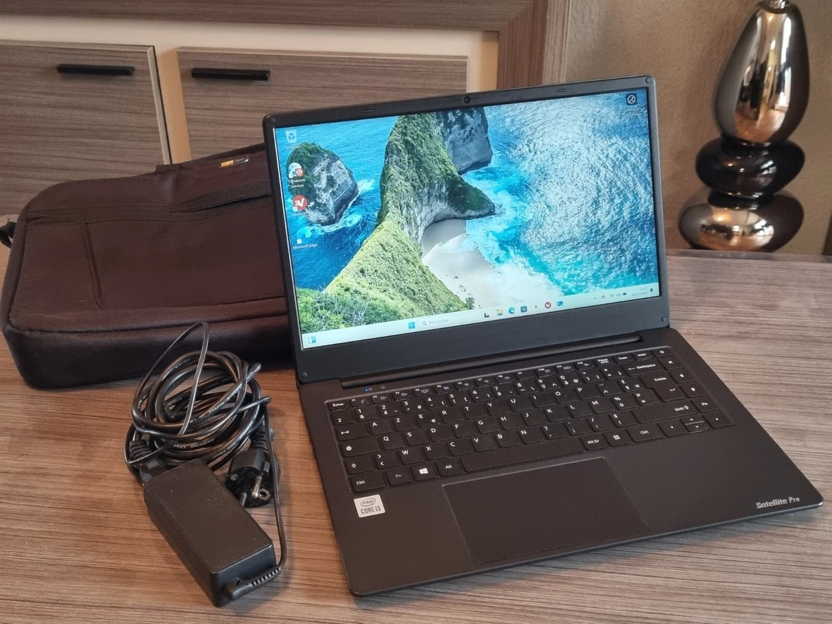 Toshiba Tecra Z50-A 15.6 Core i5, 16GB RAM, 256GB SSD + Win 11 Pro