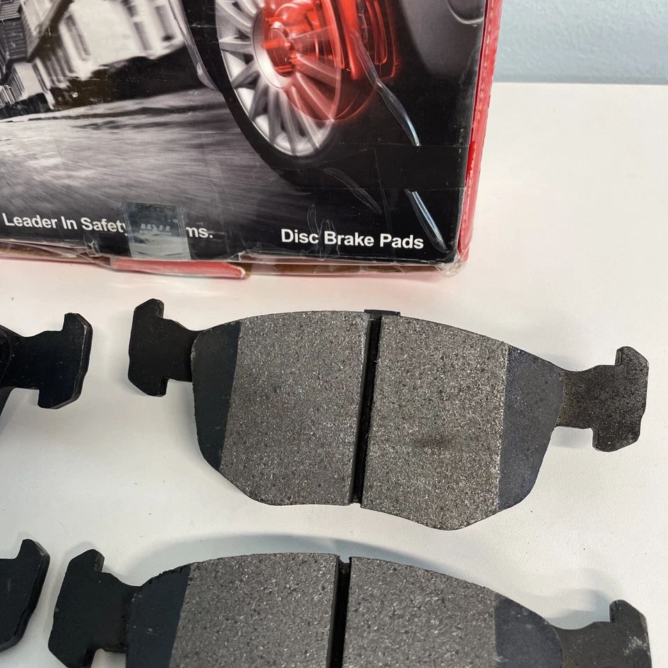 Pastillas de freno delanteras TRW Premium TRW Ford Contour 97-00 P/N TPM0762 Foto 3 de 4