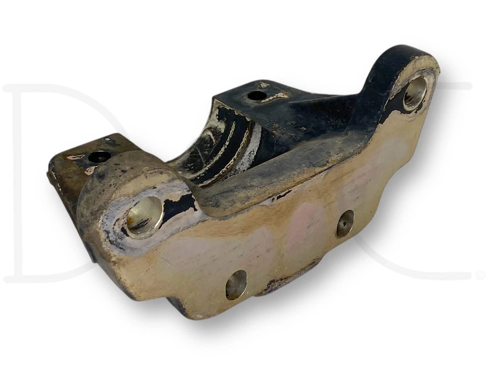 Soporte de montaje de motor diésel 88-94 Ford F600 F700 6,6 L OEM E7Ht-5086-Ca Foto 3 de 4