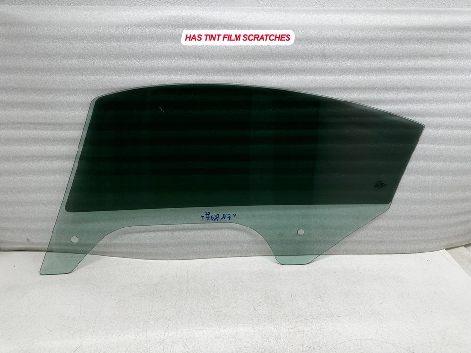 P408149 2000-2006 Audi TT Door Window Glass Passenger Side OEM - Image 4 of 4