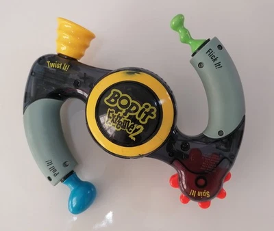 Hasbro Bop It Extreme 2 Electronic Game, working but battery compartment damage - Image 1 of 4