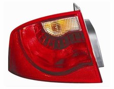 RÜCKLICHT RÜCKLEUCHTE RECHTS AUSSEN SEAT EXEO LIMOUSINE 2009-2011