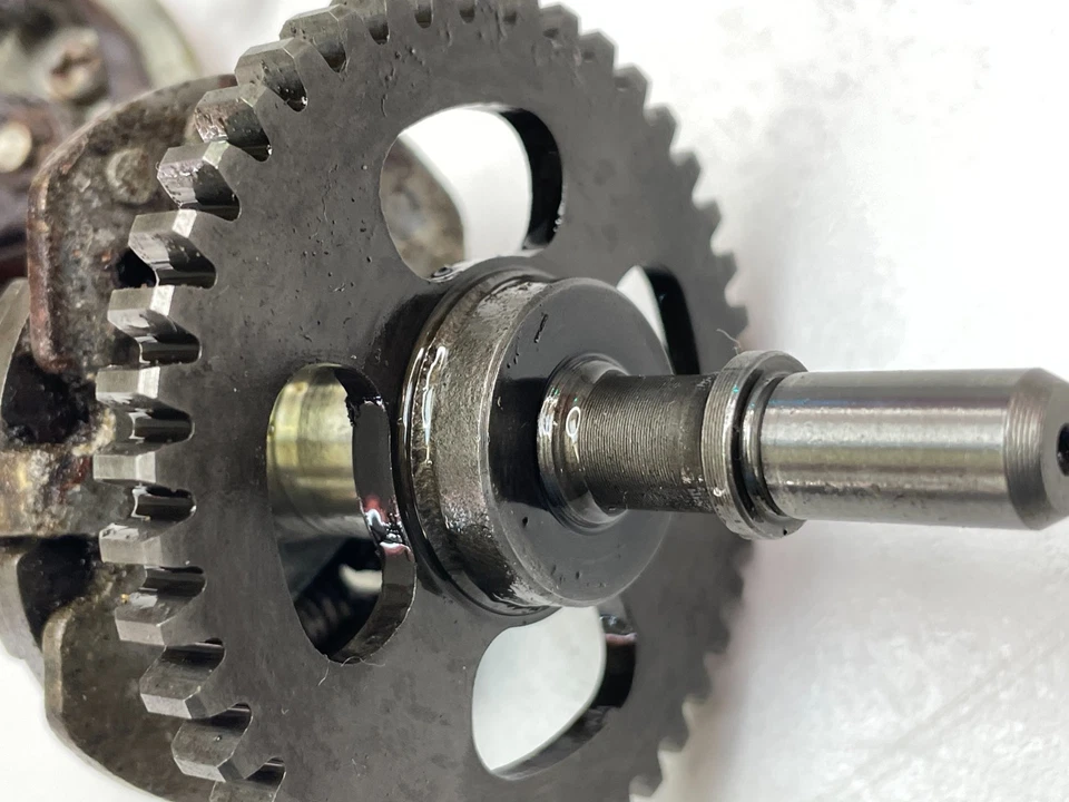 1976 Yamaha XT500 OEM Points Plate with Shaft and Gear XT xt 500 TT - Image 4 of 4