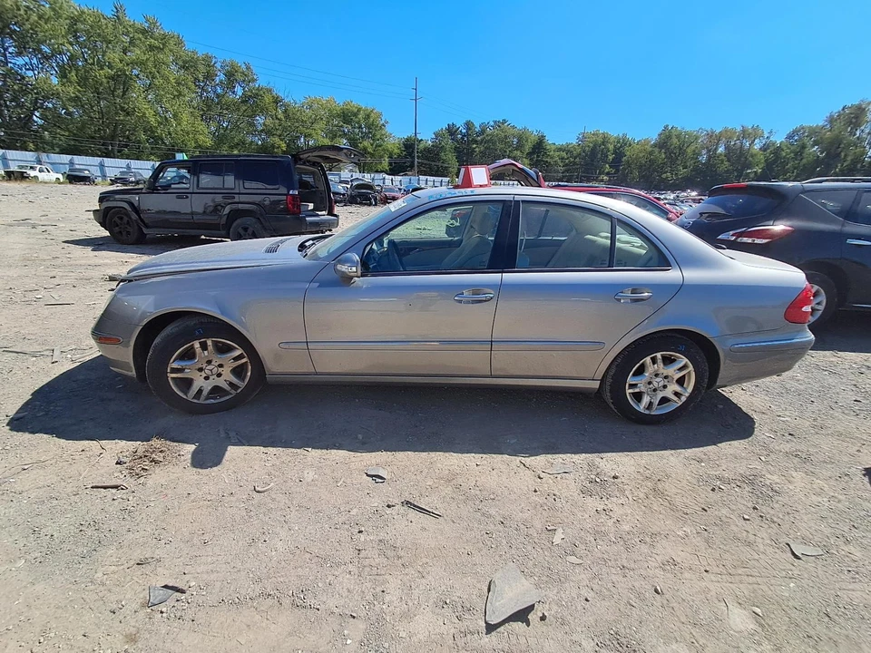 Conjunto de filtro de aire usado se adapta a: Mercedes-benz Mercedes clase e 203 2006 tipo SDN Foto 3 de 4