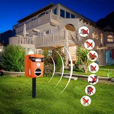Thanos Solar Animal Pest Repellent Ultrasonic Motion Activated LED Flashing New