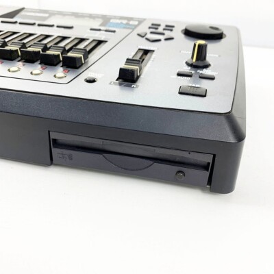 boss br-8 BOSS BR-8デジタルマルチトラックレコーダー　極美品 BOSS BR-8 Digital Recording Studio / Multi-Track Recorder