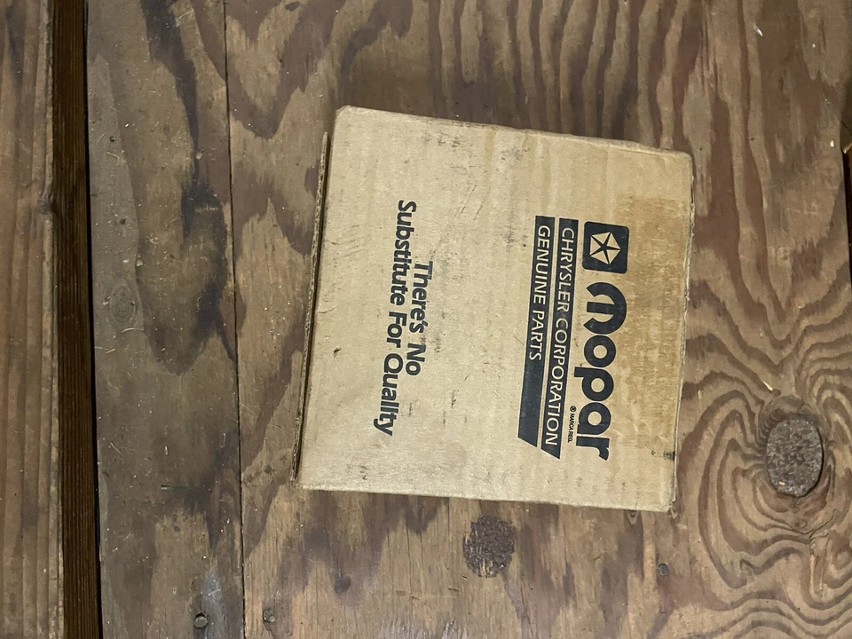 Nuevo de Lote Antiguo Mopar 1985-1993 Chrysler LeBaron, Laser, Dodge Daytona polea de aire acondicionado 3848982. Foto 2 de 3