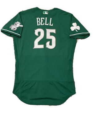 green cincinnati reds jersey