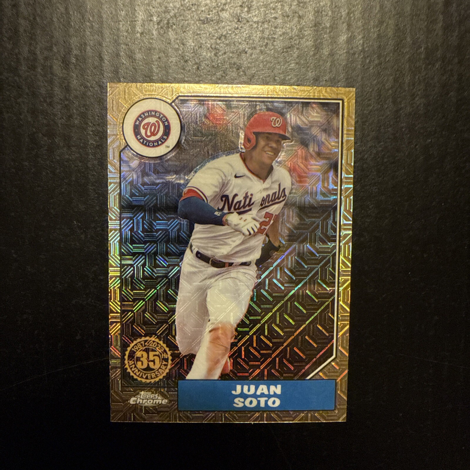 2022 Topps Update Juan Soto Silver Pack 1987 Mojo Refractor - Nationals #T87C-57