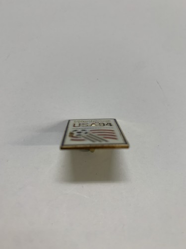 Vintage 1994 FIFA World Cup Soccer Pin USA 94 - Picture 7 of 13
