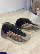 adidas Yeezy Quantum Flash Orange Size 6