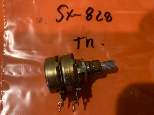 Pioneer SX-828 Vintage Stereo Receiver - Treble Potentiometer