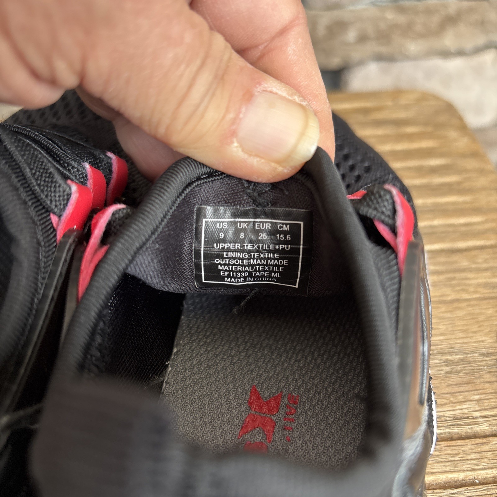 Reebok  RBX Toddler Sneaker Black/Red Size 9 Stretch Self Tie Shoes thumbnail 5