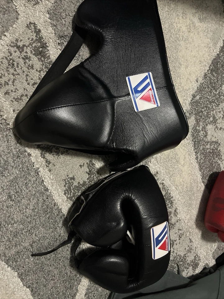 Winning Boxing BLACK M Size Genuine - Image 2 of 4