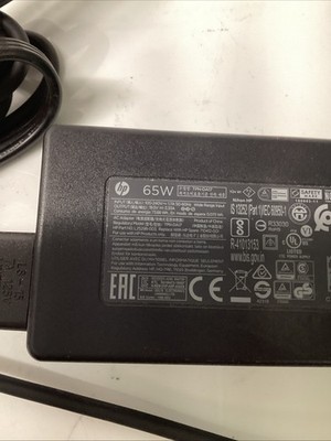 HP 65W AC Adapter TPN-DA17 w/ Power Chord U-174