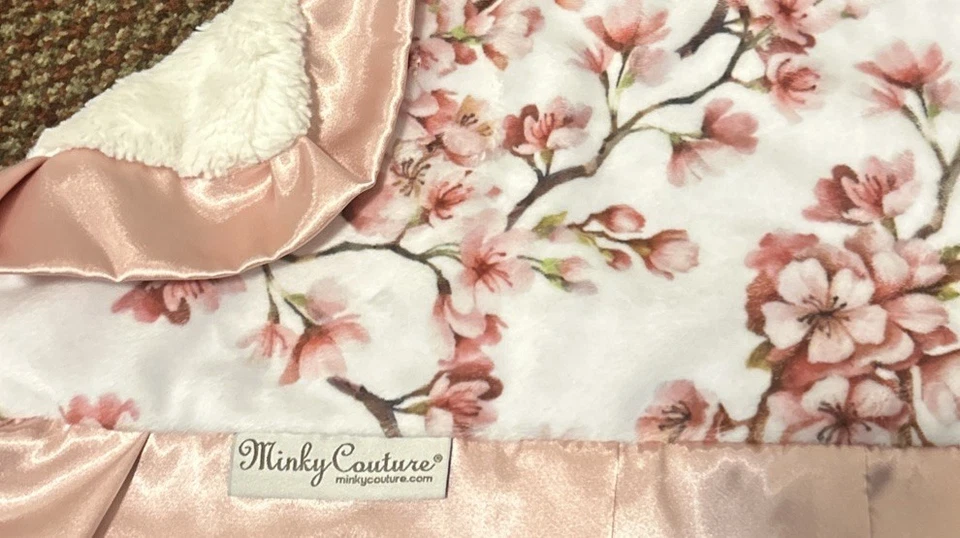 Manta de seguridad para bebé Minky Couture Lovey rosa flores Foto 2 de 4