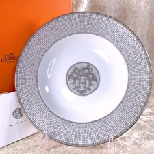 Hermes Paris Mosaique au 24 Platinum Round Deep Plate 23 cm with Box