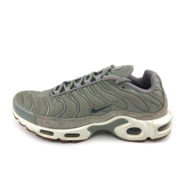 air max plus dark stucco