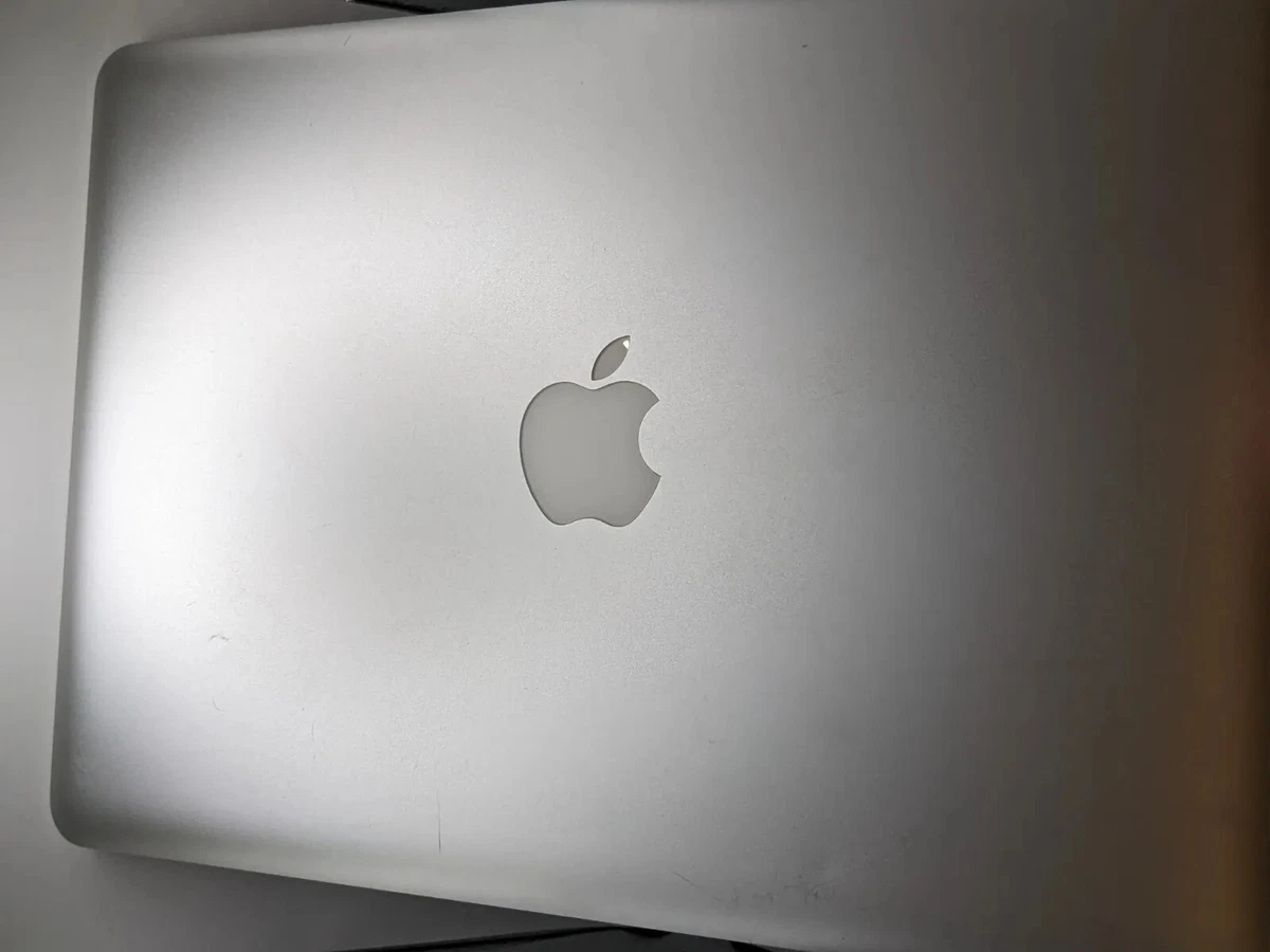 MacBook Pro 13-inch, Late 2011. 8GB RAM. 2.4 GHz Intel Core i5 | eBay