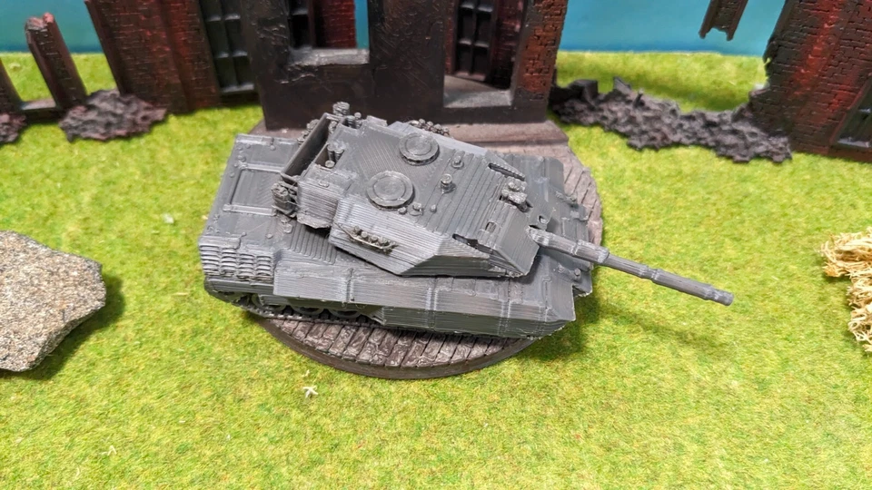 Leopard 1 A4 Tedesco Carro Armato Kalter Guerra Kit di Costruzione 1/87 1/72 1 - Immagine 3 di 3