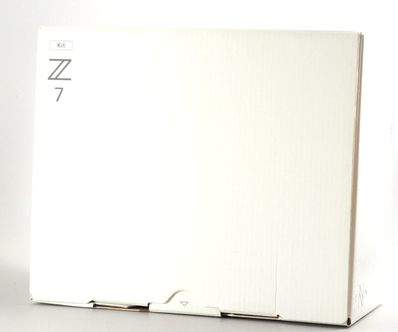 Near Mint Nikon Z7 45.7MP fullframe Mirrorless Digital Camera Body w/ Box #3299