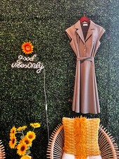 Calvin Klein Gray Size 4 Sleeveless Dress Size Small