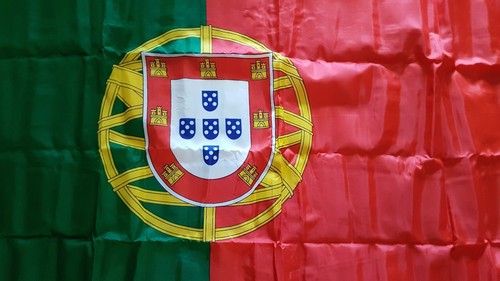 Portugal Flag Winners Euro 2016 Soccer Football 90 cm x 67 cm Brand New
