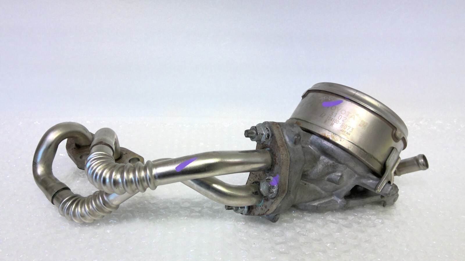 ENGINE OIL COOLER W/ BRACKET & PIPE OEM 2008 2015 LEXUS RX350 eBay