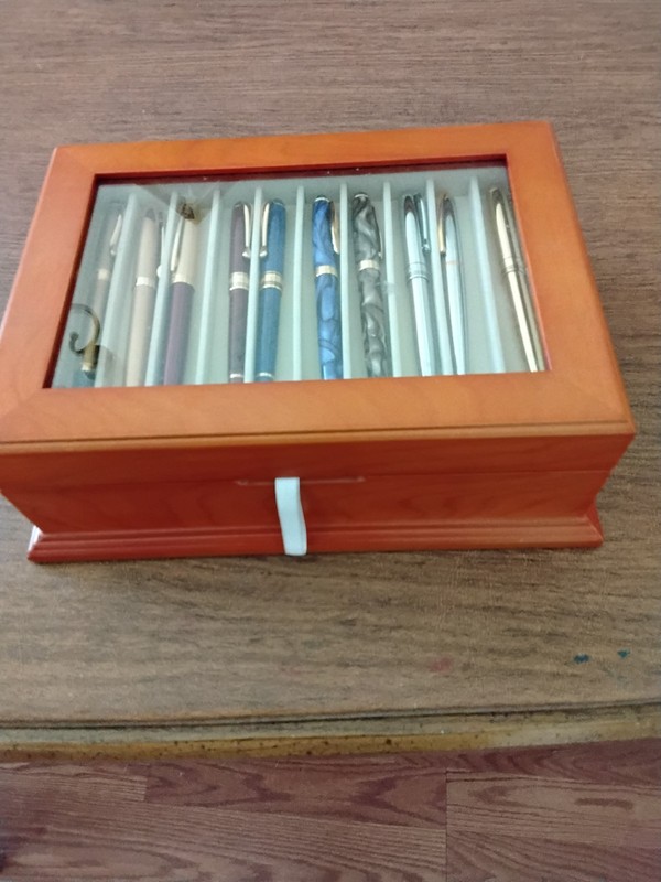 Beautiful & Practical Solid Maple Pen Display Case. With 10 New Pens.