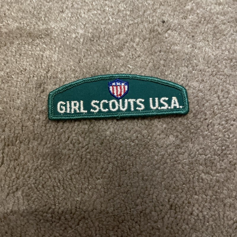 Vintage Girl Scouts USA Patch