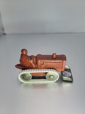 1930 s KILGORE CAST IRON BULLDOZER