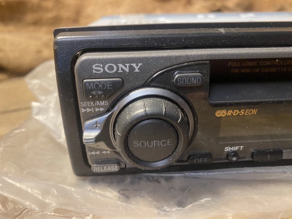 Sony XR-C5120R In Car Radio Cassette classic car tape radio  - Image 2 of 4