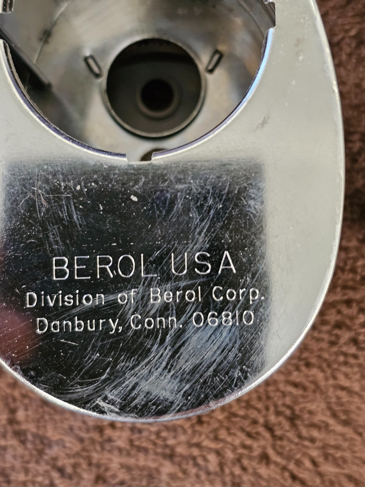 Berol Giant APSCO Pencil Sharpener Table Wall Mount AP1130