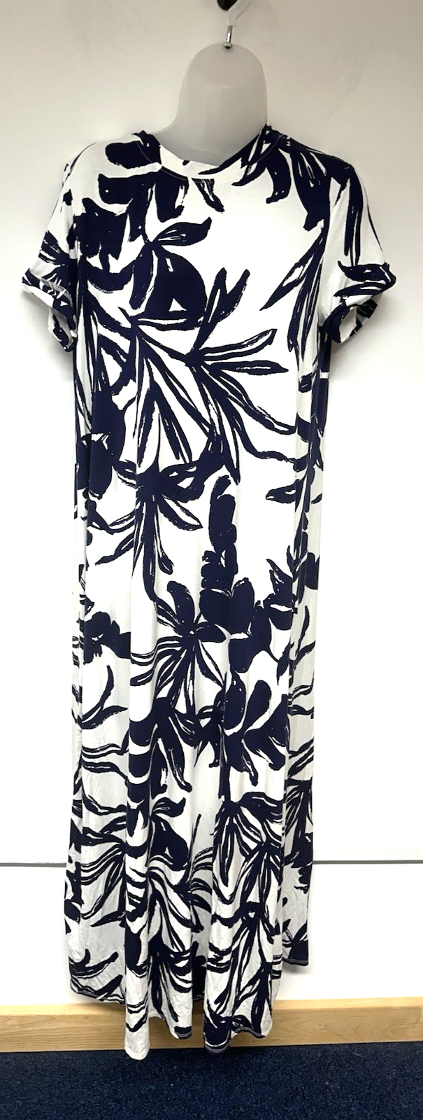 New! Phase Eight Medium UK12-14 ivory/navy Michaela palm print jersey maxi dress