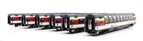 LS 97031 EC-Reisezugwagen 6-tlg. Set EuroCity 8/9 der SBB  Hamburg - Zürich EC9 | Condition: Neu