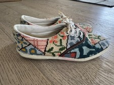 VINTAGE Vans Made In USA Needlepoint Floral Canvas Shoes - Authentic - Rare