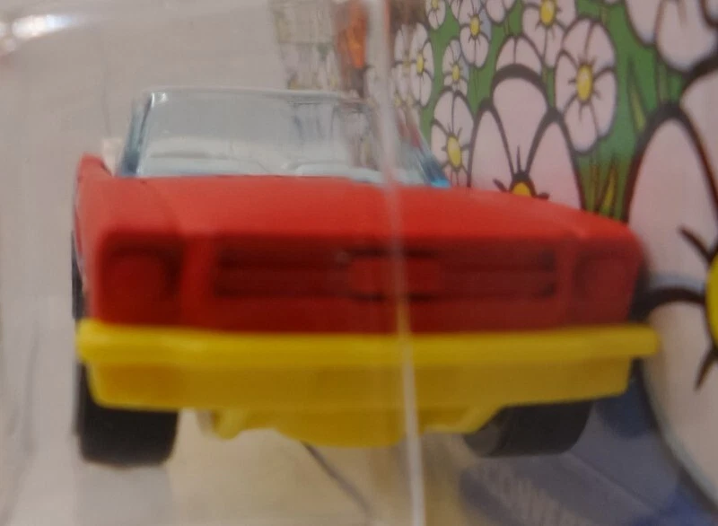 Hot Wheels '65 Ford Mustang Convertible Spring 4/5 2023 HLJ33-D710 - Imagen 4 de 4