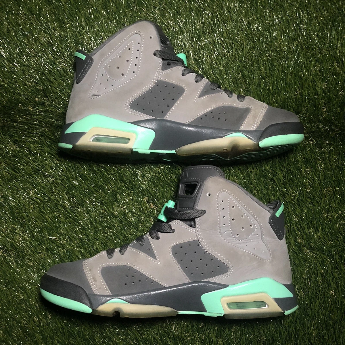 Air jordan 6 green hotsell glow