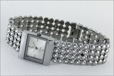 TP Time Piece Elegant Women s Square Quartz (Battery) Bracelet Watch 23MM