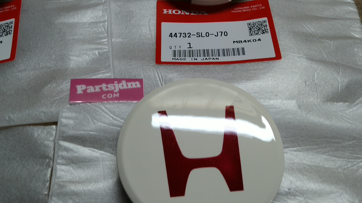 HONDA Genuine 44732-SL0-J70 CIVIC TYPE R EK9 Wheel center HONDA Genuine 44732-SL0-J70 CIVIC TYPE R EK9 Wheel center