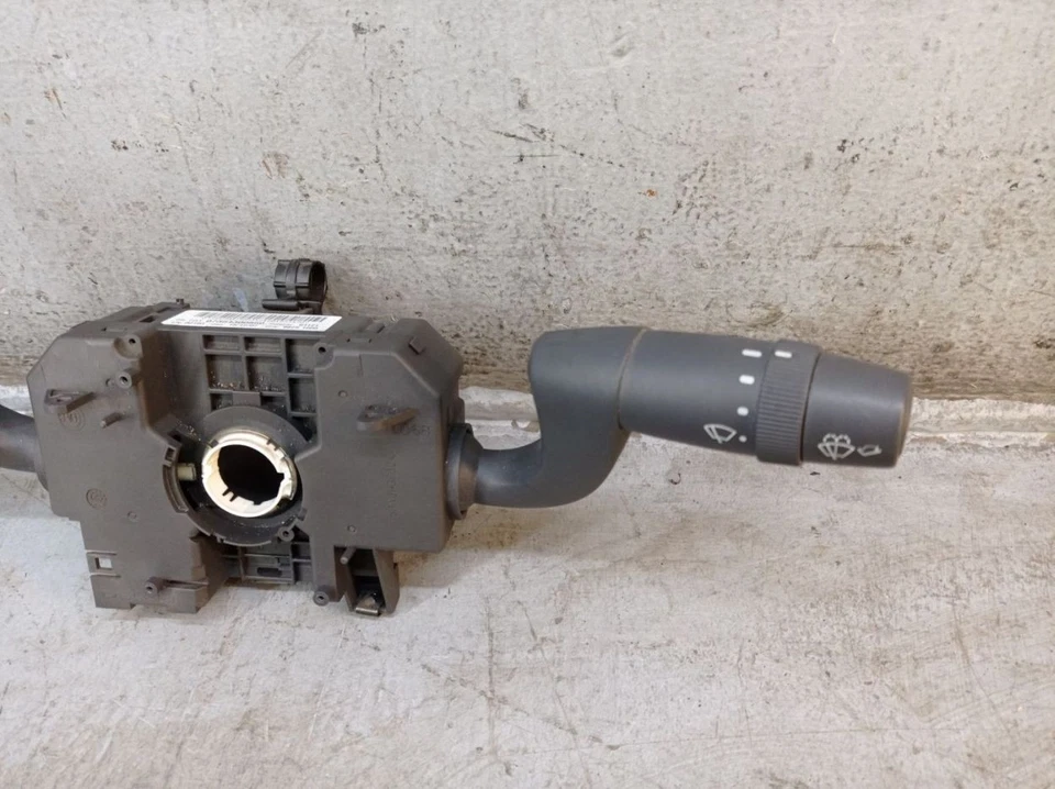 FIAT DUCATO KASTEN (250) 2.3 D Interruptor 7354300850 Interruptor De Dirección - Imagen 3 de 4