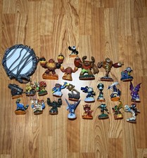 Skylanders Activision Giants Mixed Lot of Collectible Figures