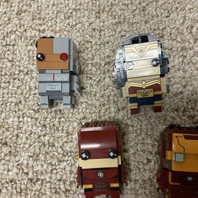 Lego BRICKHEADZ Lot Aquaman Cyborg Batgirl Wonder Woman Brickheadz