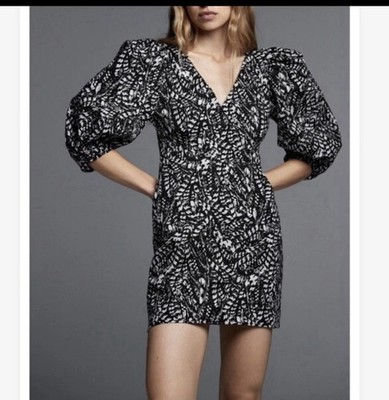 *nwot* Zara ''The Kacy'' Printed Mini Dress, Size S