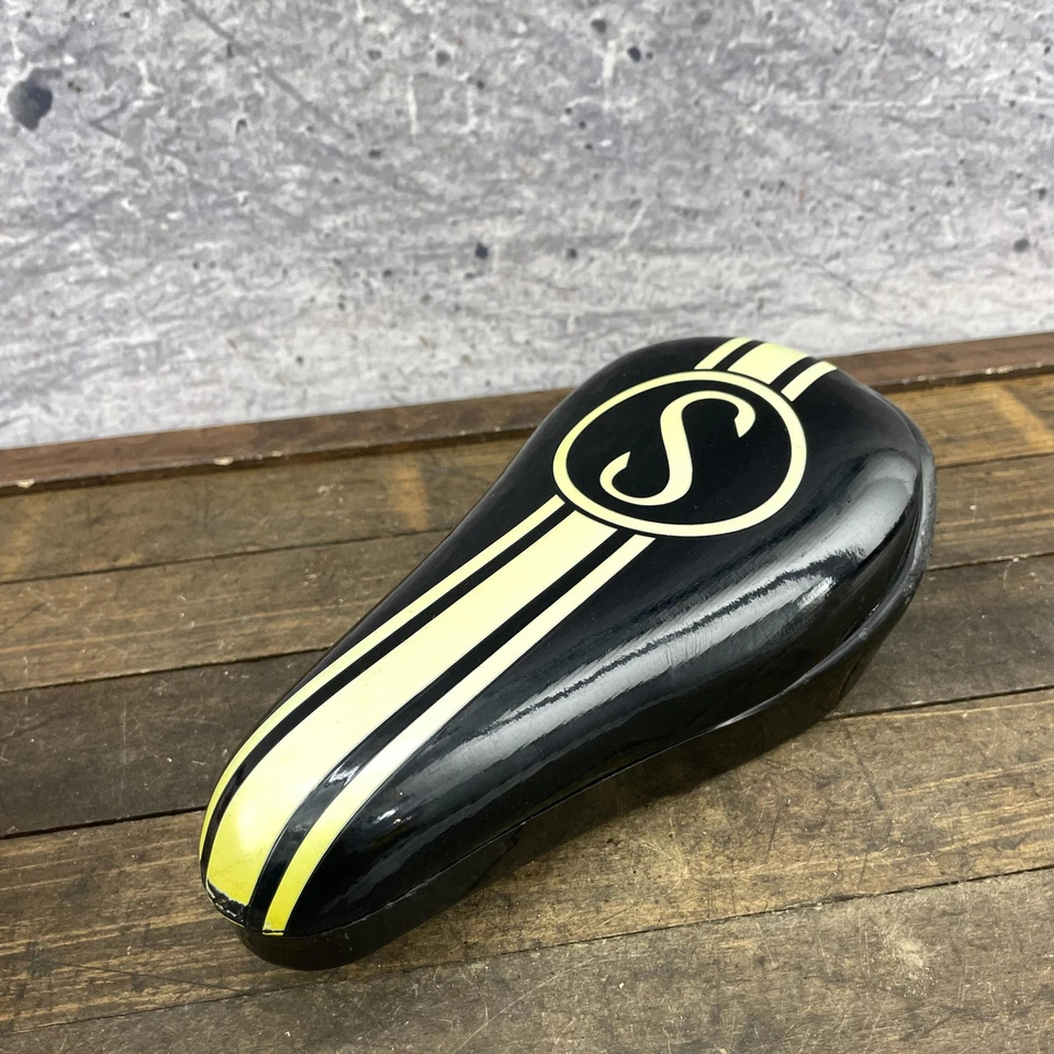 Сиденье велосипедное седло Schwinn черное с логотипом S полоса короткое маленькое для BMX - Изображение 2 из 4