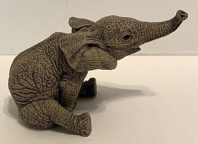 The Herd by Martha Carey - #3143 Totter [w/Story Stone]