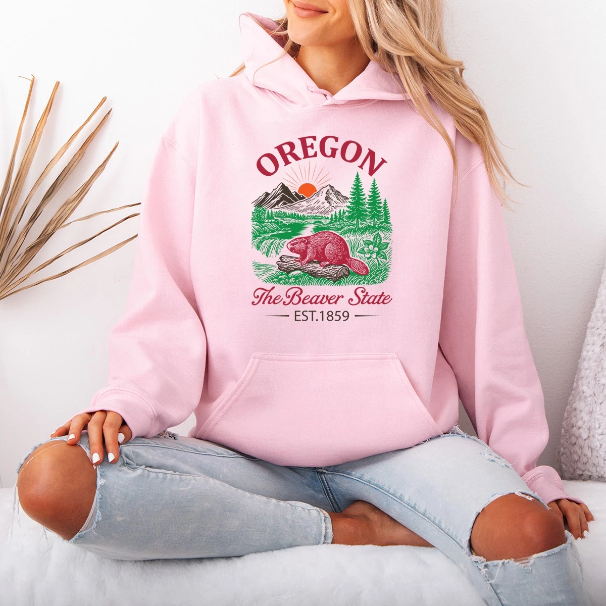 OREGON The Beaver State EST Womens Hoodie Beaver State Oregon State Travel