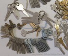 550 VINTAGE AUTO KEY BLANKS CLASSIC CARS & TRUCKS 12 POUNDS +BONUS 1930-1990 NOS — photo 6