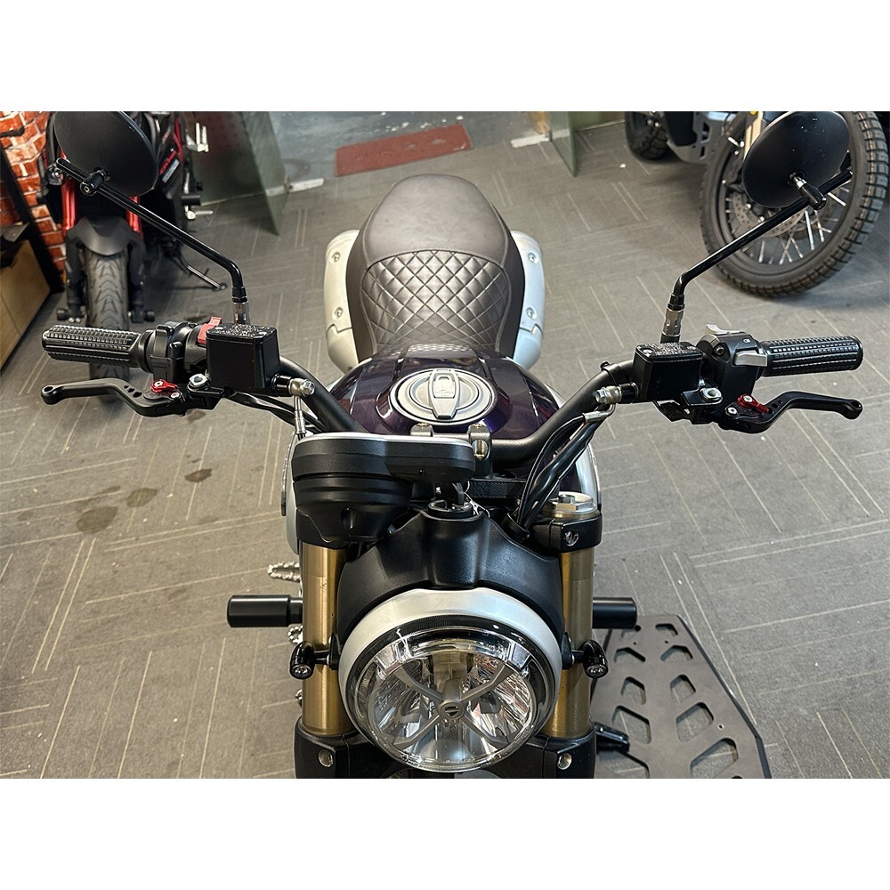Picture 19 of 24